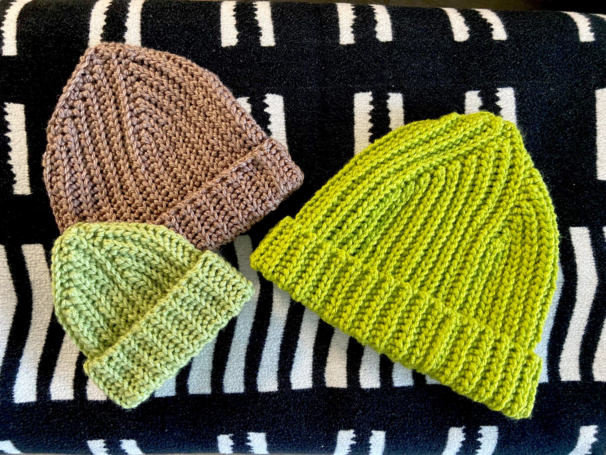 crochet beanies in 3 sizes